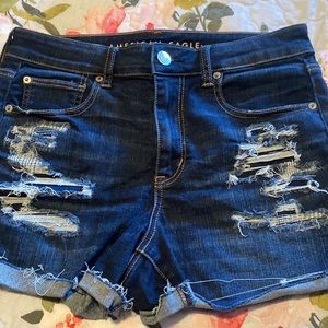 American eagle dark Wash hi rise shortie 10 super stretch like new